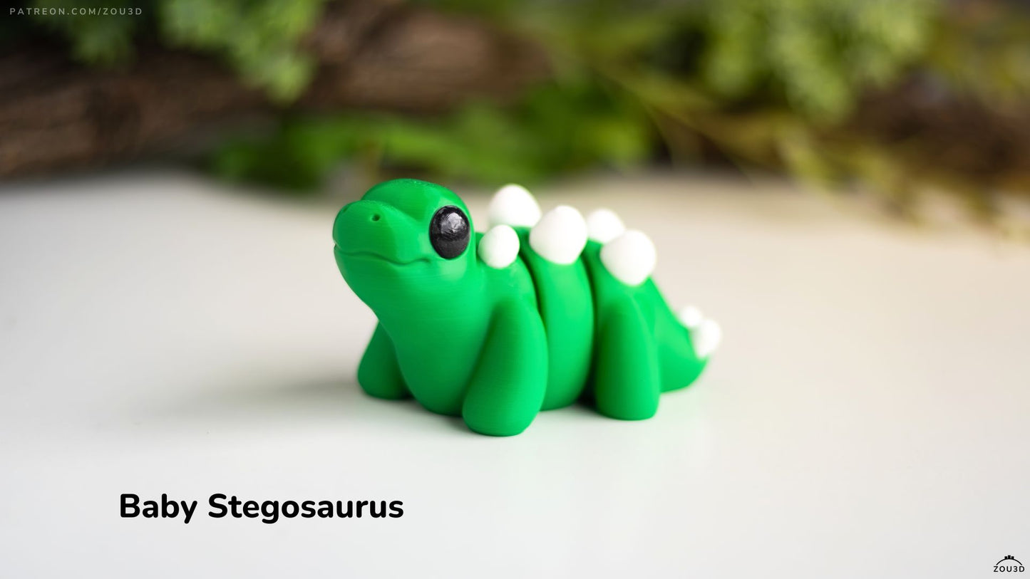 Baby Stegosaurus fidget Keychain - Tiny Lowlanders