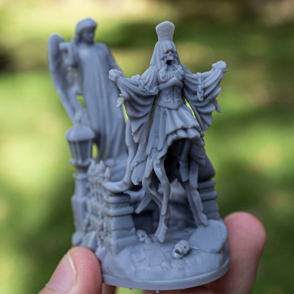 Transilvanya Lady Violet, the Spectral Widow- Highlands Miniatures