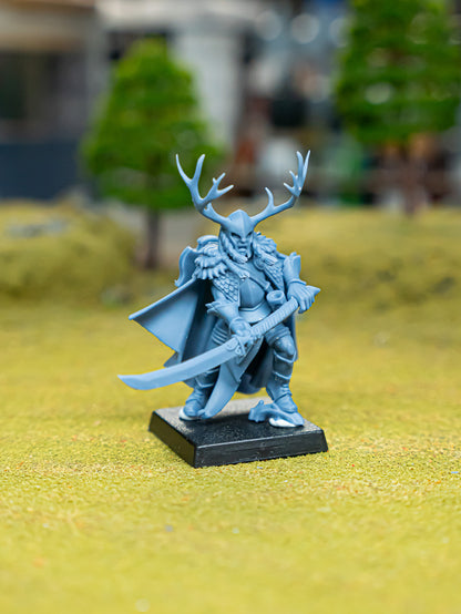 Feral Elves Highborn - Highlands Miniatures