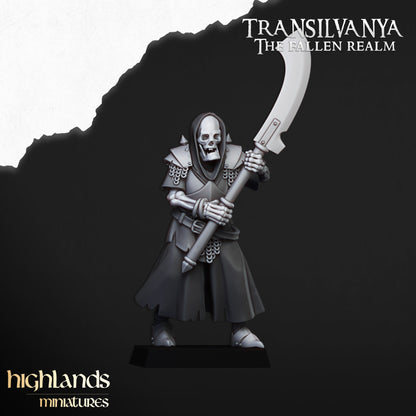 Transilvanya  skeletal Guard with great weapons - Highlands Miniatures