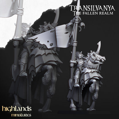 Transilvanya  Vampire Knights Steeds 8x - Highlands Miniatures
